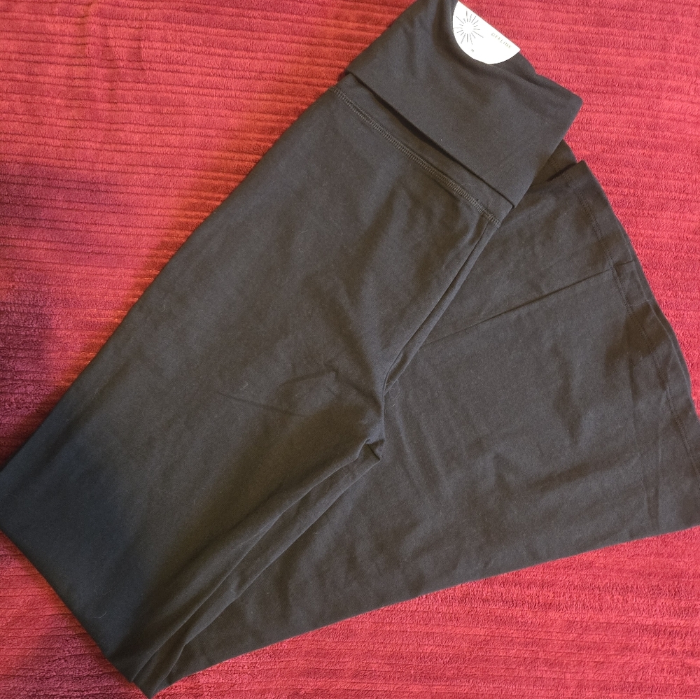 Offline AERIE M NWT Black FLARE Pants